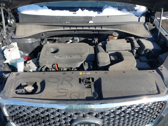 2018 Kia Sorento LX with VIN 5XYPGDA35JG404725, listed as a IAAI auction lot 41188949 with 48,229 mi miles. Bid and sale history available at carsss.com. Image 10.
