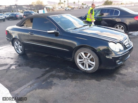 2006 Mercedes-Benz CLK-Class 3.5L with VIN WDBTK56G56T065344, listed as a IAAI auction lot 41962763 with 1 mi miles. Bid and sale history available at carsss.com. Image 13.