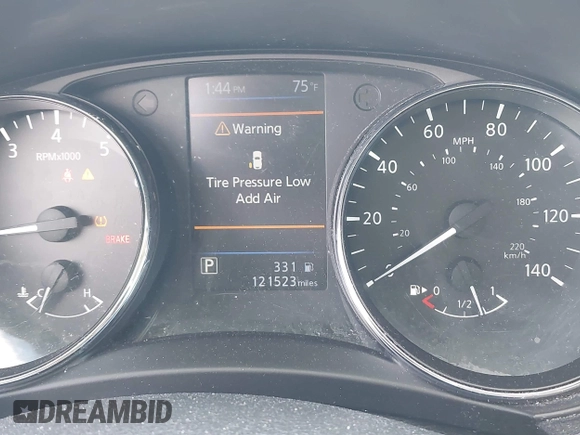 2019 Nissan Rogue SL with VIN 5N1AT2MV5KC830564, listed as a IAAI auction lot 42024737 with 121,523 mi miles and . Bid and sale history available at carsss.com. Image 7.