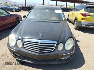 2007 Mercedes-Benz E-Class Sport 5.5L with VIN WDBUF72XX7A988796, listed as a IAAI auction lot 42052924 with 180,169 mi miles. Bid and sale history available at carsss.com. Image 6.