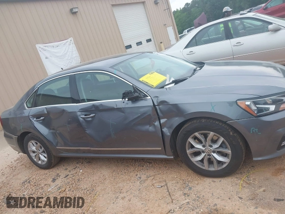 2016 Volkswagen Passat S with VIN 1VWAT7A30GC059925, listed as a IAAI auction lot 42291868 with 74,839 mi miles and . Bid and sale history available at DreamBid. Image 13.
