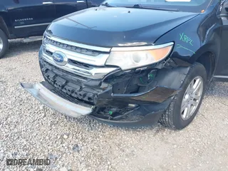 2011 Ford Edge SE with VIN 2FMDK3GC8BBA96129, listed as a IAAI auction lot 41904489 with 139,411 mi miles. Bid and sale history available at carsss.com. Image 6.
