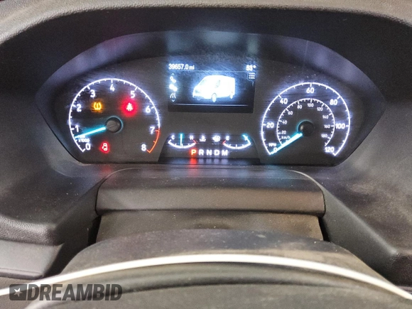 2023 Ford Transit Cargo z VIN 1FTBR1X8XPKB01724, wystawiony jako Copart lot #43828525 z przebiegiem 39 657 mil mil oraz Czysty tytuł • Clean title. Historia ofert i sprzedaży dostępna na DreamBid. Obrazek 9.