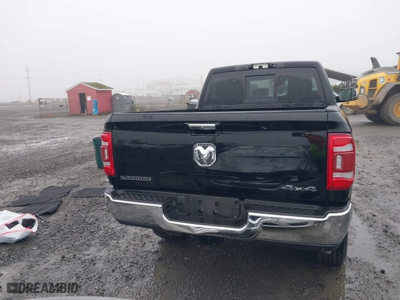 2022 Ram 2500 Laramie with VIN 3C6UR5FL0NG229195, listed as a IAAI auction lot 41254932 with 8,368 mi miles. Bid and sale history available at carsss.com. Image 17.