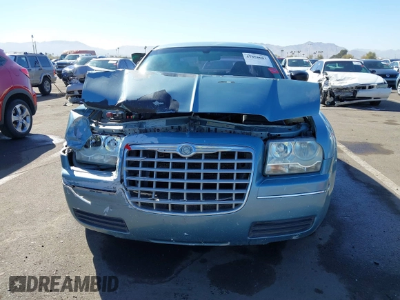 2008 Chrysler 300 LX with VIN 2C3KA43R08H267996, listed as a IAAI auction lot 41651603 with 188,760 mi miles. Bid and sale history available at carsss.com. Image 6.