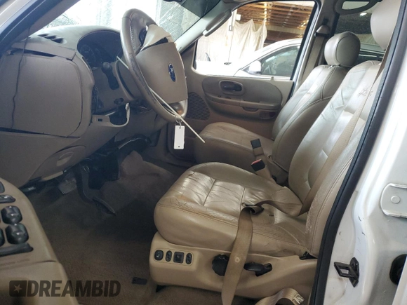 2003 Ford F-150 XLT with VIN 1FTRW08L23KA65560, listed as a Copart auction lot 61349145 with 207,887 mi miles and Salvage title. Bid and sale history available at DreamBid. Image 7.