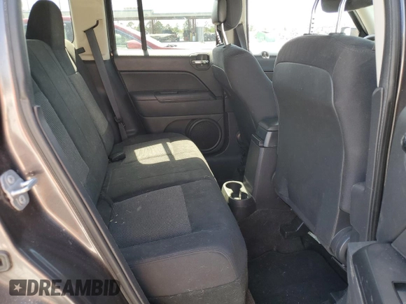 2014 Jeep Patriot Sport with VIN 1C4NJPBA2ED758827, listed as a Copart auction lot 55464545 with 111,385 mi miles and Clean Title. Bid and sale history available at carsss.com. Image 11.
