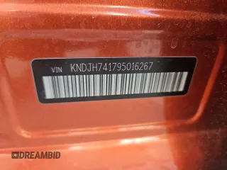 2009 Kia Borrego EX with VIN KNDJH741795016267, listed as a Copart auction lot 82262824 with 208,940 mi miles and Clean Title. Bid and sale history available at DreamBid. Image 10.