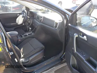 2019 Kia Sportage LX with VIN KNDPM3AC4K7534271, listed as a IAAI auction lot 41696261 with 71,386 mi miles. Bid and sale history available at carsss.com. Image 5.