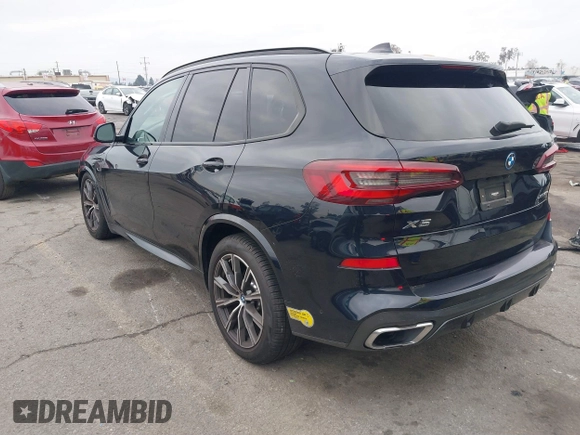 2022 BMW X5 xDrive45e with VIN 5UXTA6C08N9L09645, listed as a IAAI auction lot 41454157 with 31,149 mi miles. Bid and sale history available at carsss.com. Image 3.