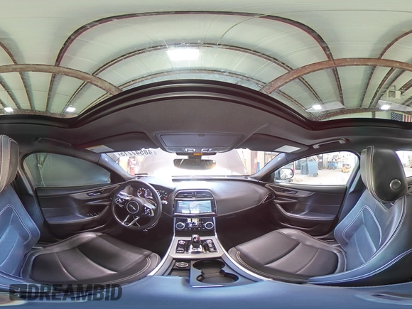 2020 Jaguar XE R-Dynamic S z VIN SAJAT4GX4LCP58076, wystawiony jako Copart lot #48547715 z przebiegiem 42 275 mil mil oraz Szkody całkowita. Historia ofert i sprzedaży dostępna na DreamBid. Obrazek 14.