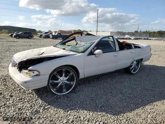 1992 Chevrolet Caprice with VIN 1G1BL53E0NR105654, listed as a Copart auction lot 78834654 with NaN miles and Salvage Title. Bid and sale history available at carsss.com. Image 1.