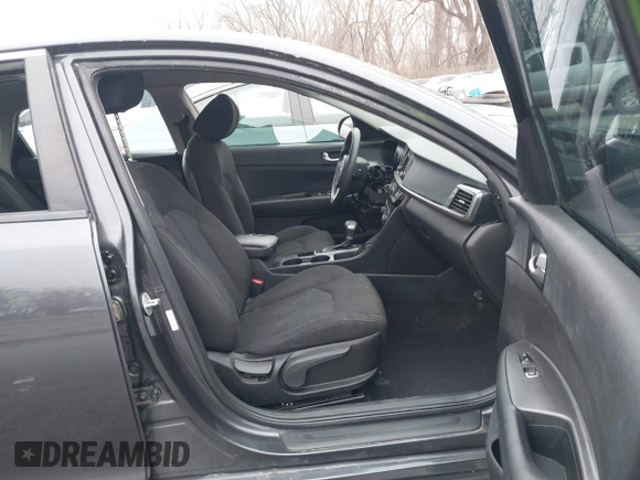 2017 Kia Optima LX z VIN 5XXGT4L38HG139029, wystawiony jako IAAI lot #41170780 z przebiegiem 131 201 mil mil oraz . Historia ofert i sprzedaży dostępna na DreamBid. Obrazek 5.