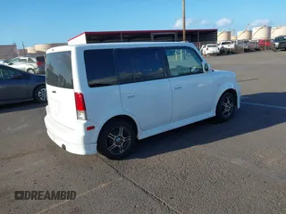 2005 Scion xB z VIN JTLKT334654016076, wystawiony jako IAAI lot #41713410 z przebiegiem 278 715 mil mil oraz . Historia ofert i sprzedaży dostępna na DreamBid. Obrazek 4.