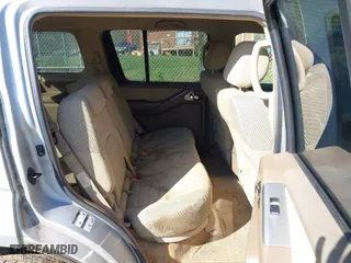 2006 Nissan Pathfinder SE with VIN 5N1AR18W06C625090, listed as a IAAI auction lot 42033313 with 263,131 mi miles. Bid and sale history available at carsss.com. Image 8.