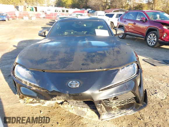 2024 Toyota Supra 3.0 with VIN WZ1DB0G01RW067364, listed as a IAAI auction lot 41330053 with 6,500 mi miles and . Bid and sale history available at DreamBid. Image 12.