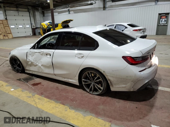 2022 BMW 3 Series 330i xDrive with VIN 3MW5R7J0XN8C26835, listed as a Copart auction lot 42025995 with 49,189 mi miles and Salvage Title. Bid and sale history available at carsss.com. Image 2.