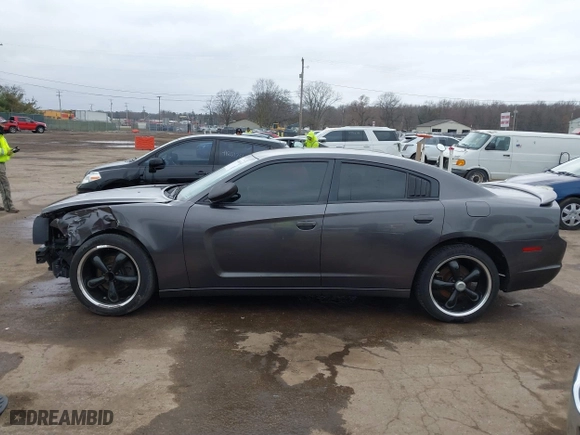 2014 Dodge Charger SE with VIN 2C3CDXBG8EH357664, listed as a IAAI auction lot 41860609 with 94,918 mi miles. Bid and sale history available at carsss.com. Image 14.