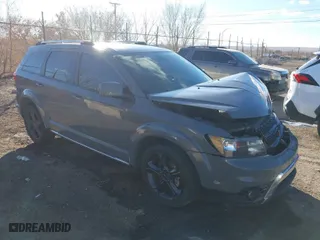2019 Dodge Journey Crossroad with VIN 3C4PDCGG9KT857575, listed as a IAAI auction lot 41290197 with 91,051 mi miles. Bid and sale history available at carsss.com. Image 13.