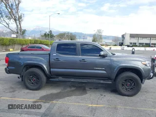 2017 Toyota Tacoma SR5 with VIN 3TMAZ5CN7HM036078, listed as a IAAI auction lot 41698163 with 91,376 mi miles. Bid and sale history available at carsss.com. Image 13.