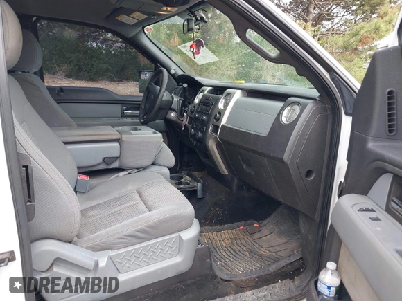 2012 Ford F-150 XL с VIN 1FTFX1EF3CFA97558, выставлен на аукционе IAAI как лот 42061367 с пробегом 177 913 миль миль и . История ставок и продаж доступна на DreamBid. Изображение 5.