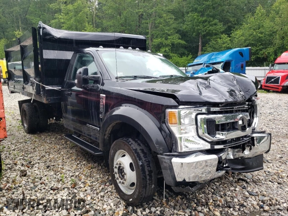 2021 Ford F-550 XL z VIN 1FDUF5HT5MEC13610, wystawiony jako Copart lot #59234043 z przebiegiem 8064 mil mil oraz . Historia ofert i sprzedaży dostępna na DreamBid. Obrazek 4.
