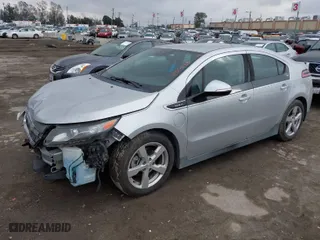 2014 Chevrolet Volt with VIN 1G1RE6E40EU164476, listed as a IAAI auction lot 41511885 with 109,018 mi miles. Bid and sale history available at carsss.com. Image 2.
