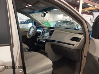 2013 Toyota Sienna LE AAS with VIN 5TDKK3DC8DS359172, listed as a IAAI auction lot 41724930 with 106,488 mi miles. Bid and sale history available at carsss.com. Image 5.