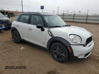 2013 MINI Countryman S ALL4 with VIN WMWZC5C52DWP32567, listed as a Copart auction lot 51462345 with 109,264 mi miles and Salvage Title. Bid and sale history available at DreamBid. Image 4.