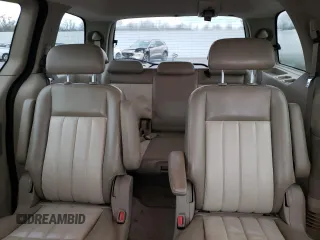 2005 Mercury Monterey z VIN 2MRDA22265BJ04391, wystawiony jako Copart lot #81166314 z przebiegiem 175 662 mil mil oraz Nie do naprawy. Historia ofert i sprzedaży dostępna na DreamBid. Obrazek 10.