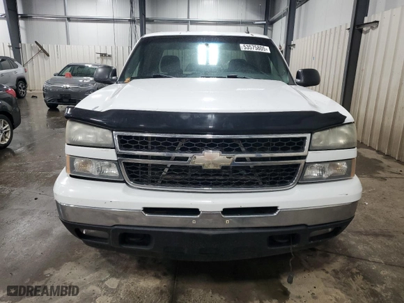 2006 Chevrolet Silverado 1500 LT1 with VIN 2GCEK13T861213125, listed as a Copart auction lot 53575805 with 310,972 mi miles and Clean Title. Bid and sale history available at carsss.com. Image 5.