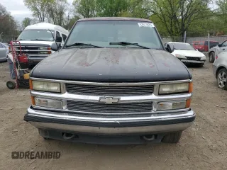 1999 Chevrolet Tahoe Z71 z VIN 1GNEK13R6XJ443409, wystawiony jako Copart lot #53613625 z przebiegiem 188 790 mil mil oraz Szkoda całkowita • Salvage title. Historia ofert i sprzedaży dostępna na DreamBid. Obrazek 5.