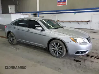 2014 Chrysler 200 Touring with VIN 1C3CCBBBXEN185333, listed as a Copart auction lot 57068685 with 130,402 mi miles and Salvage title. Bid and sale history available at DreamBid. Image 4.