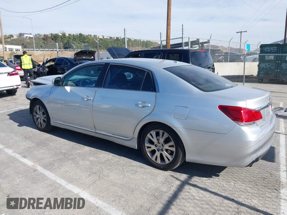 2011 Toyota Avalon with VIN 4T1BK3DB6BU386222, listed as a IAAI auction lot 41194993 with 97,822 mi miles and . Bid and sale history available at carsss.com. Image 14.
