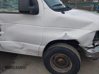 2010 Ford Econoline Passenger XL с VIN 1FBSS3BL6ADA81371, выставлен на аукционе IAAI как лот 41192772 с пробегом 154 886 миль миль и . История ставок и продаж доступна на DreamBid. Изображение 17.