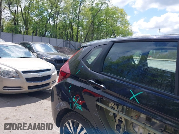 2015 Honda Fit EX-L с VIN 3HGGK5H80FM779701, выставлен на аукционе IAAI как лот 42232036 с пробегом 16 974 миль миль и . История ставок и продаж доступна на DreamBid. Изображение 20.