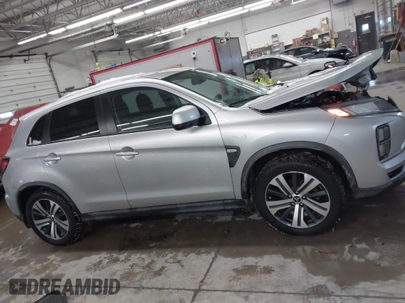2022 Mitsubishi Outlander Sport ES with VIN JA4ARUAU8NU009719, listed as a IAAI auction lot 41272407 with 70,436 mi miles. Bid and sale history available at carsss.com. Image 14.