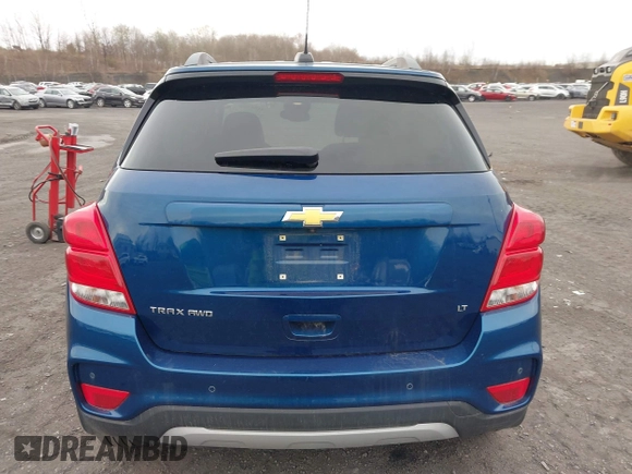 2019 Chevrolet Trax LT with VIN 3GNCJPSB8KL305731, listed as a IAAI auction lot 41953636 with 99,983 mi miles. Bid and sale history available at carsss.com. Image 16.