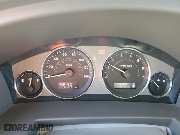 2008 Jeep Commander Limited with VIN 1J8HG58N88C226365, listed as a Copart auction lot 84754374 with 108,103 mi miles and Clean Title. Bid and sale history available at carsss.com. Image 9.