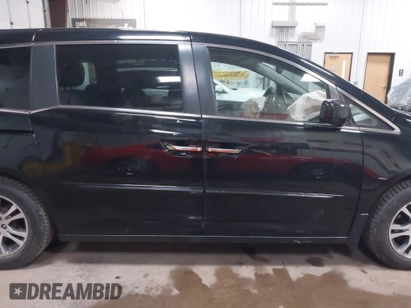 2013 Honda Odyssey EX-L с VIN 5FNRL5H63DB052881, выставлен на аукционе IAAI как лот 42182363 с пробегом 235 481 миль миль и . История ставок и продаж доступна на DreamBid. Изображение 13.