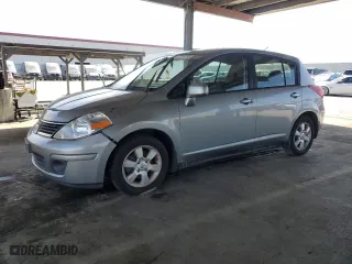 2008 Nissan Versa 1.8 SL with VIN 3N1BC13E58L415376, listed as a Copart auction lot 52233785 with 136,228 mi miles and Clean Title. Bid and sale history available at carsss.com. Image 1.