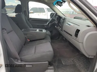 2013 Chevrolet Silverado 1500 LS with VIN 3GCPKREA9DG322507, listed as a Copart auction lot 61960472 with 167,442 mi miles and Non Repairable. Bid and sale history available at DreamBid. Image 5.