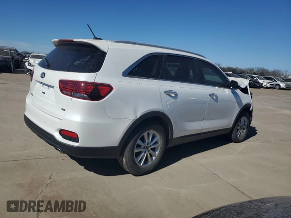 2020 Kia Sorento LX with VIN 5XYPG4A38LG644550, listed as a Copart auction lot 48476515 with 52,236 mi miles and Clean Title. Bid and sale history available at carsss.com. Image 3.
