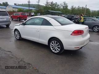 2012 Volkswagen Eos Komfort с VIN WVWBW7AH0CV004383, выставлен на аукционе IAAI как лот 42313494 с пробегом 121 597 миль миль и . История ставок и продаж доступна на DreamBid. Изображение 3.