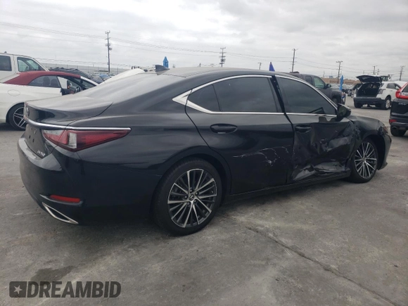 2023 Lexus ES 350 with VIN 58ADZ1B1XPU147601, listed as a Copart auction lot 53552325 with 43,493 mi miles and Salvage Title. Bid and sale history available at DreamBid. Image 3.