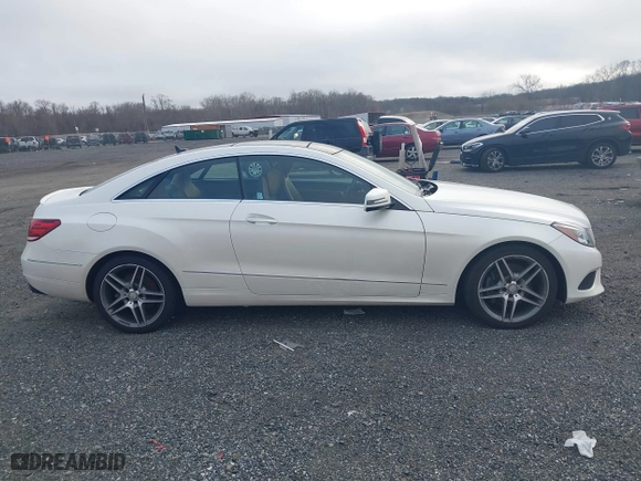 2015 Mercedes-Benz E-Class E 400 with VIN WDDKJ6HB3FF292379, listed as a IAAI auction lot 41838279 with 127,089 mi miles. Bid and sale history available at carsss.com. Image 13.