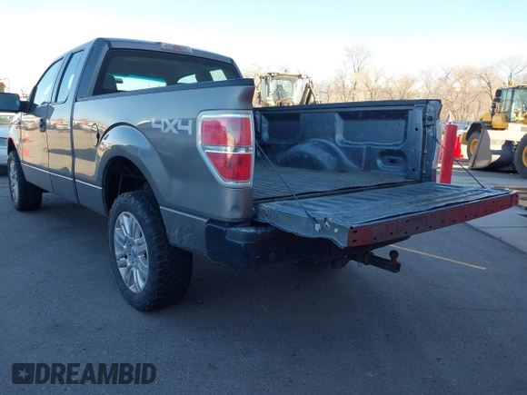 2011 Ford F-150 XL with VIN 1FTFX1EF6BFB78455, listed as a IAAI auction lot 41820070 with 235,139 mi miles. Bid and sale history available at carsss.com. Image 3.