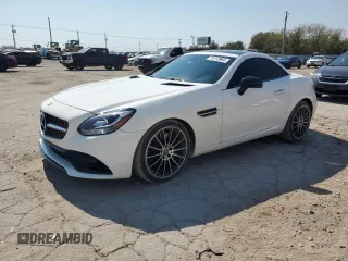 2019 Mercedes-Benz SLC 300 z VIN WDDPK3JA5KF164299, wystawiony jako Copart lot #75113964 z przebiegiem 34 912 mil mil oraz Tytuł czysty. Historia ofert i sprzedaży dostępna na DreamBid. Obrazek 1.