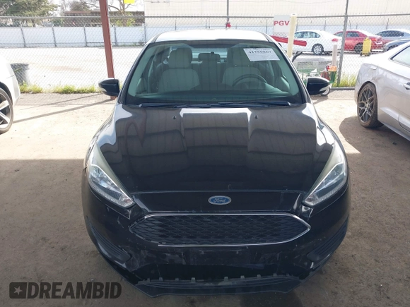 2015 Ford Focus SE with VIN 1FADP3F25FL330463, listed as a IAAI auction lot 41755867 with 72,725 mi miles. Bid and sale history available at carsss.com. Image 12.
