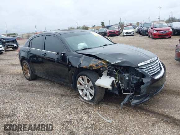 2011 Chrysler 200 Touring with VIN 1C3BC1FG2BN613385, listed as a IAAI auction lot 41381218 with 118,926 mi miles. Bid and sale history available at carsss.com. Image 1.